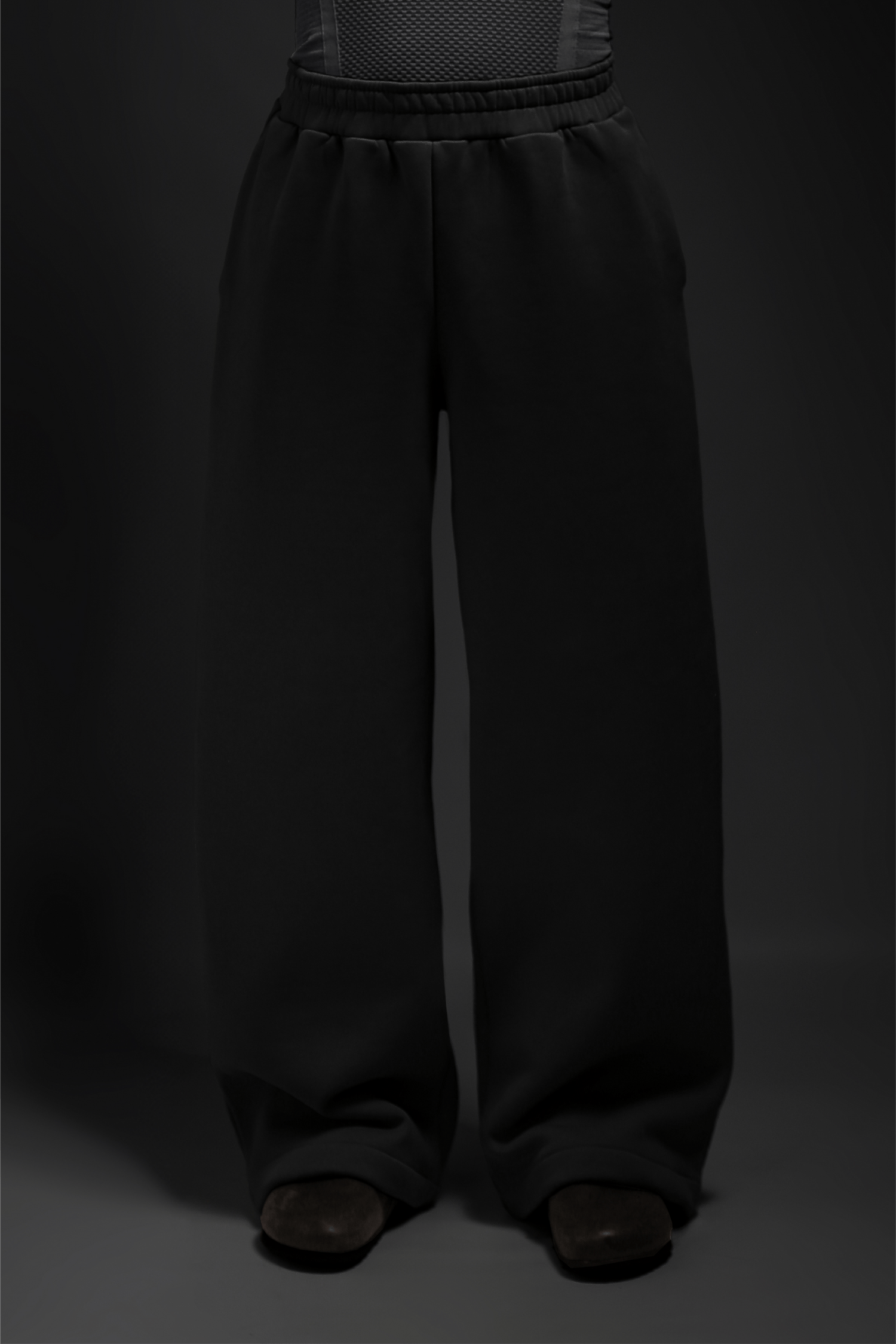 THE TRACKPANTS V3 &quot;MOONLESS NIGHT&quot;